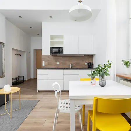 Lägenhet 1 Bedroom - Ludwika Zamenhofa 6 Street