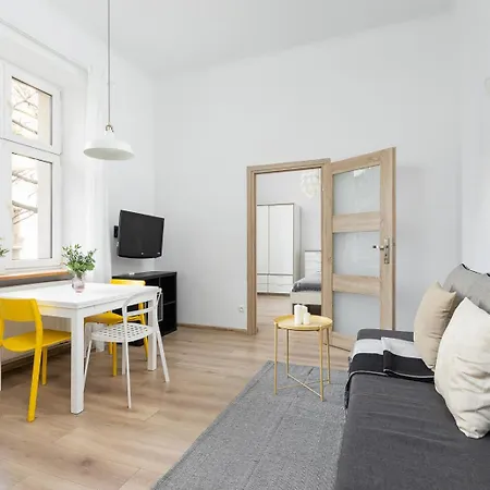 Touch Of Sunshine - 1br For 4 - Old Town Cracovie