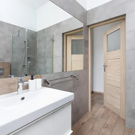 Touch Of Sunshine - 1br For 4 - Old Town Cracovie